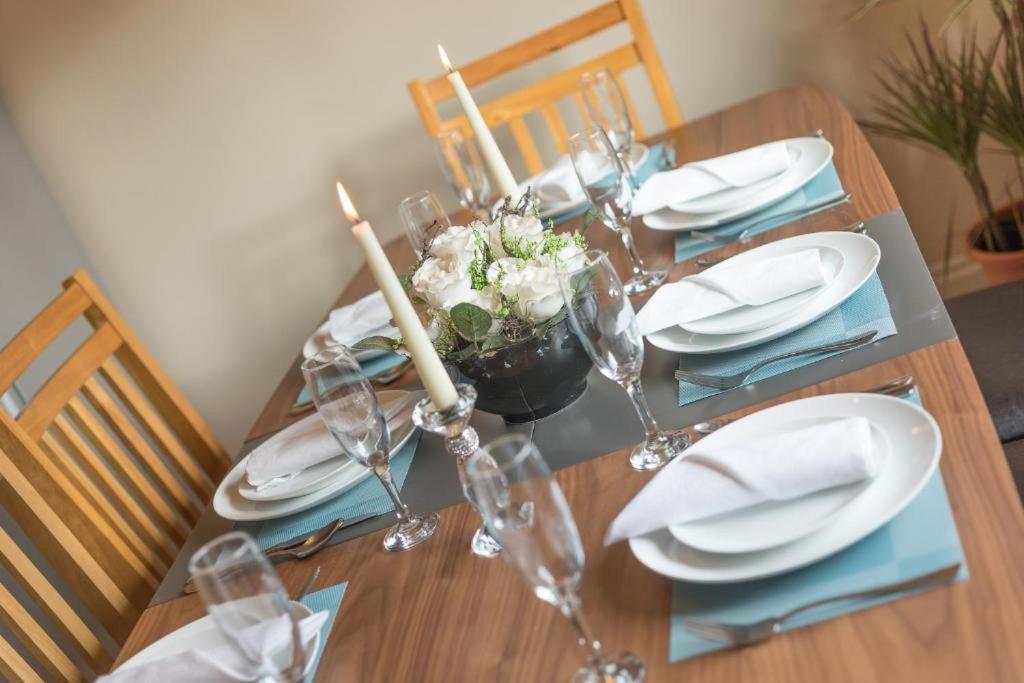 Town Square Townhouse - Best Location In Galway Exteriör bild