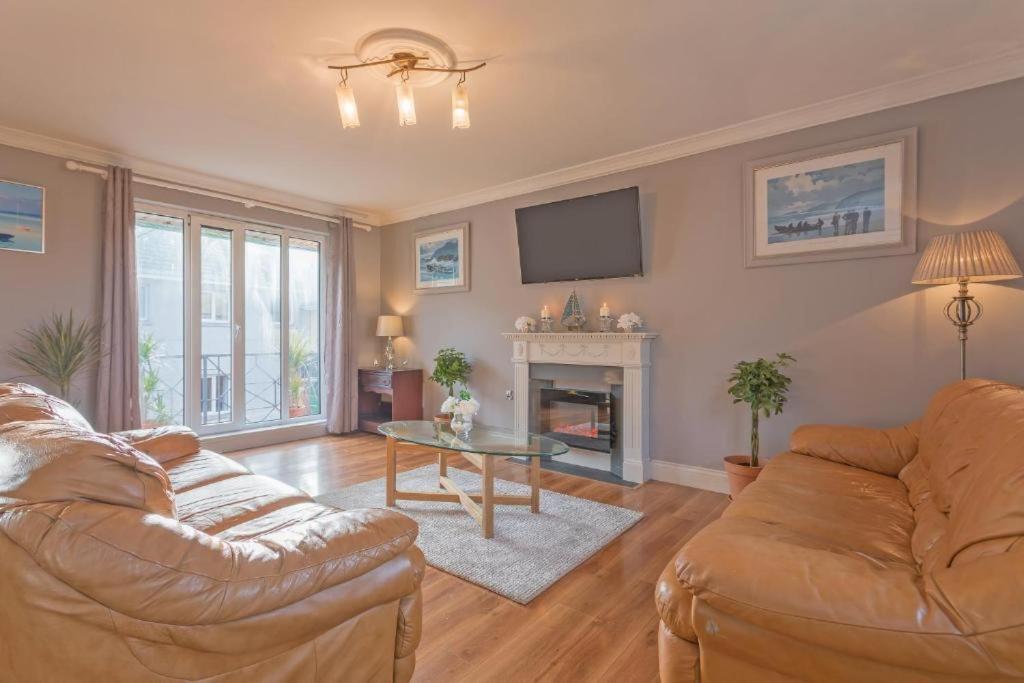 Town Square Townhouse - Best Location In Galway Exteriör bild